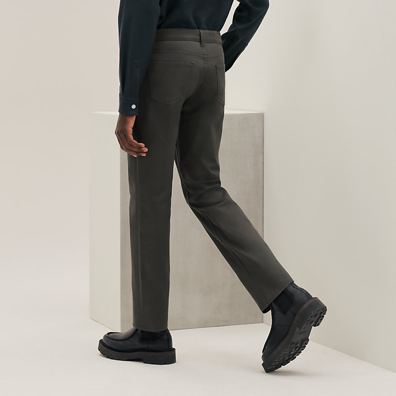 Straight cut jeans