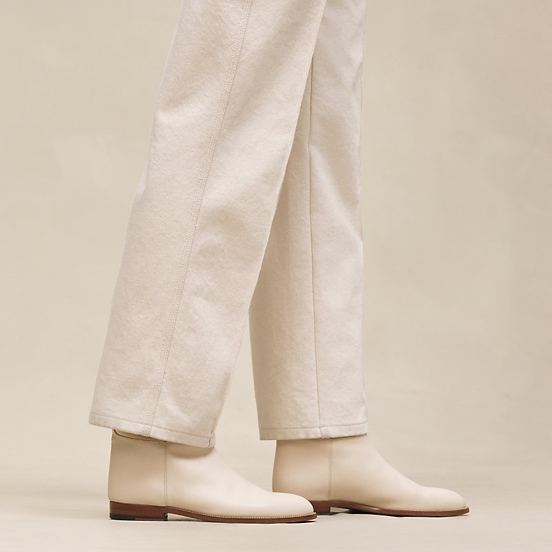 Straight leg pants