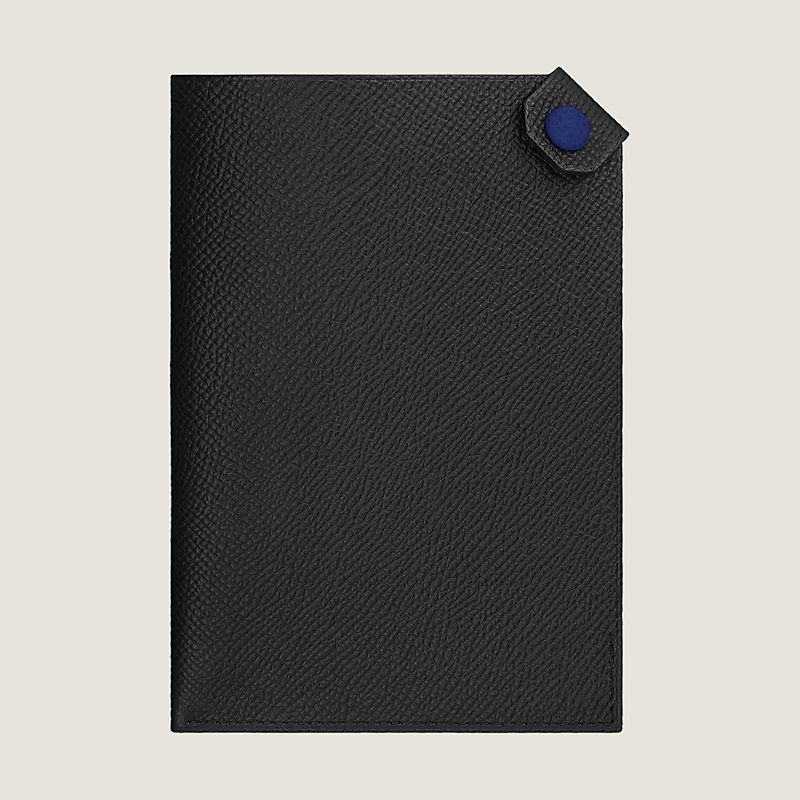 Tarmac Dot passport holder