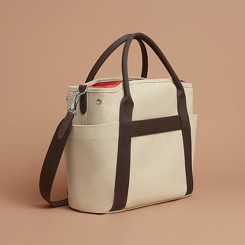 The Grooming Bag