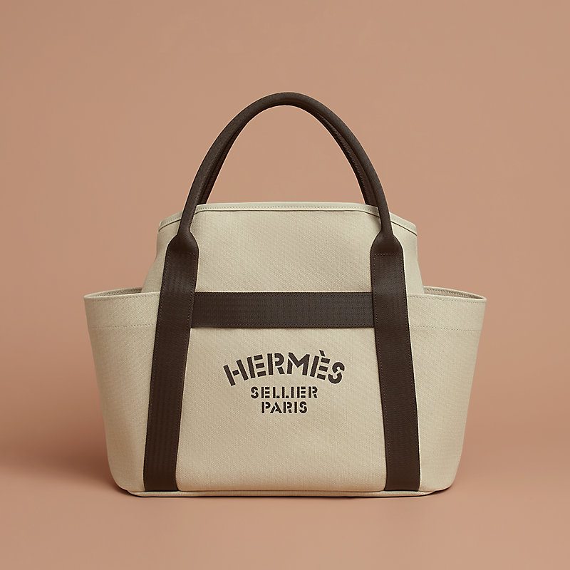 The Grooming Bag