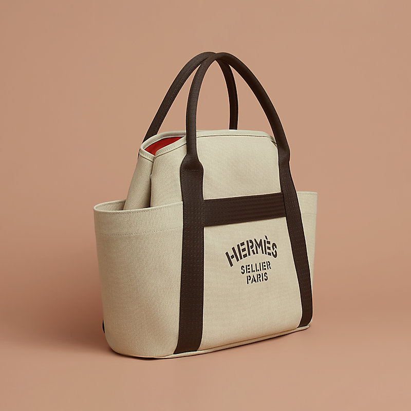 The Grooming Bag