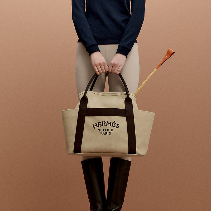 The Grooming Bag