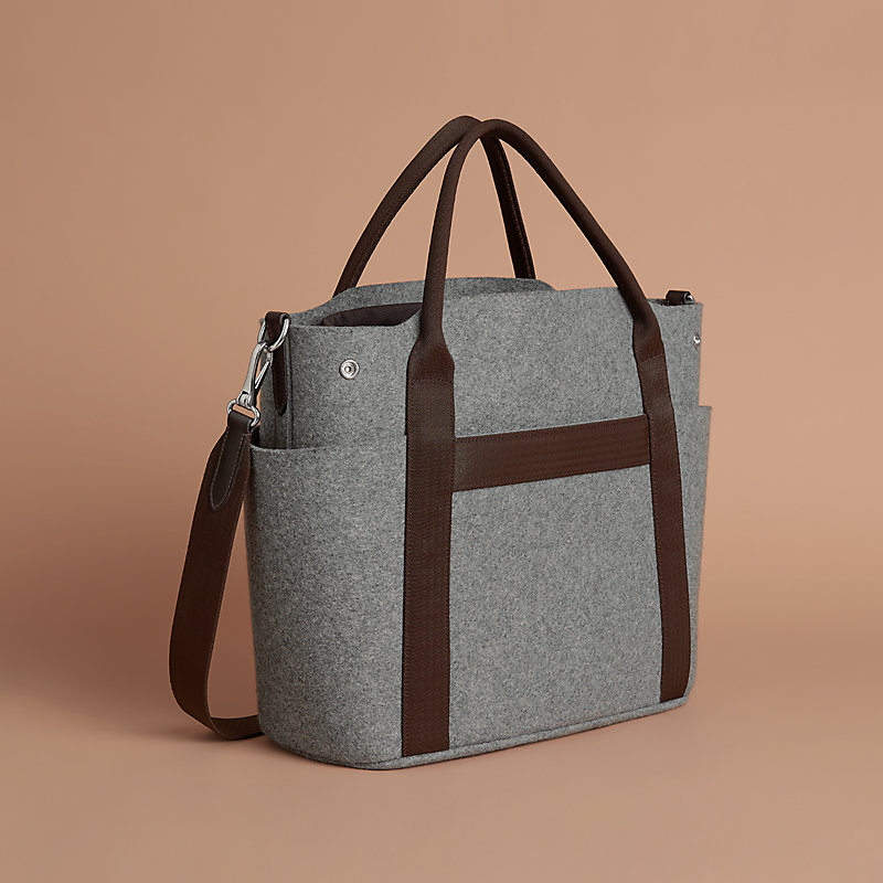 The Grooming Bag