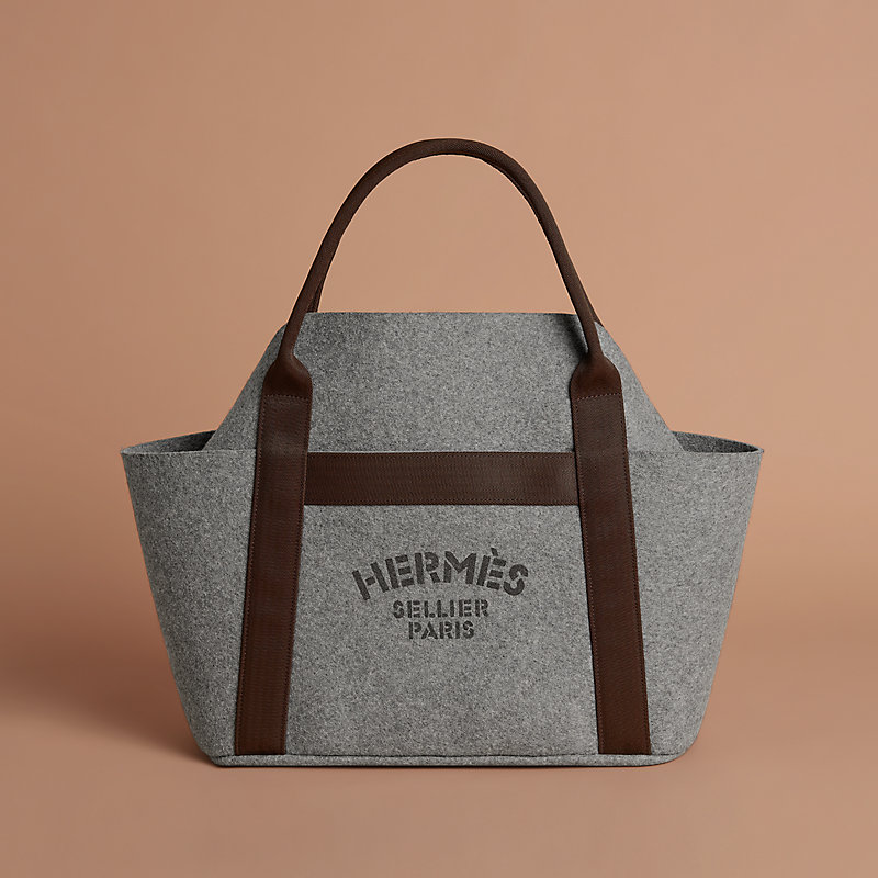 The Grooming Bag