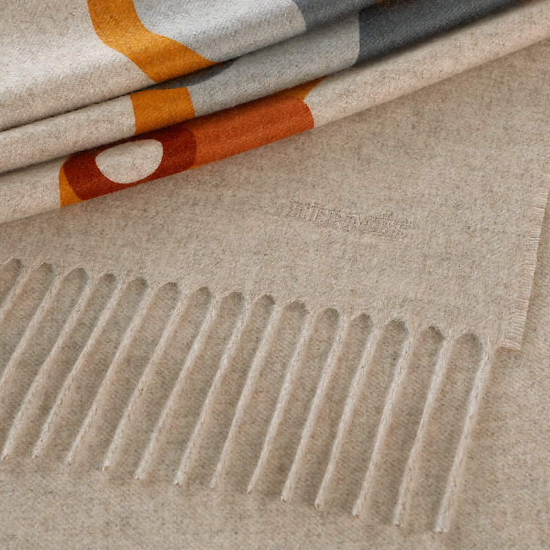 Theoreme d'Equithagore scarf