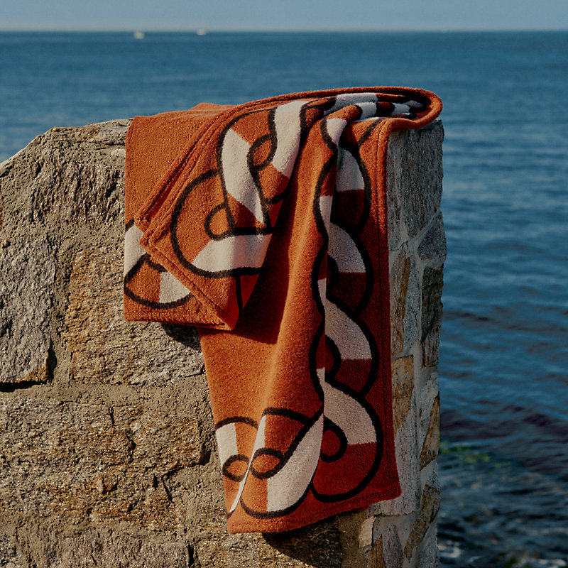 Torsade Marine beach towel