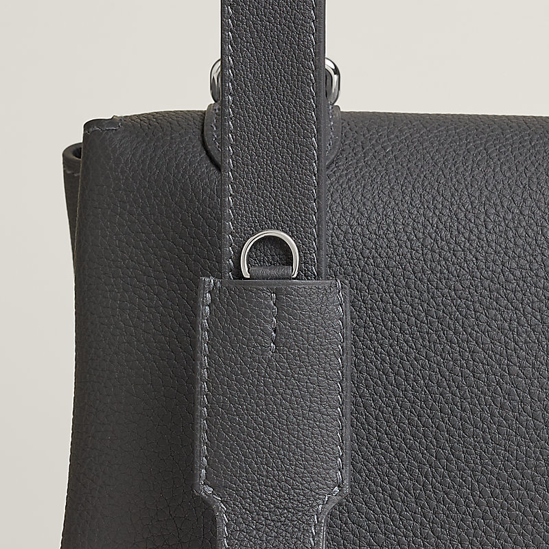 Trotting bag