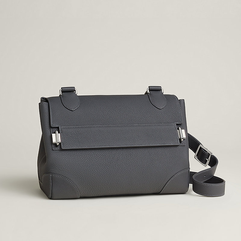 Trotting bag