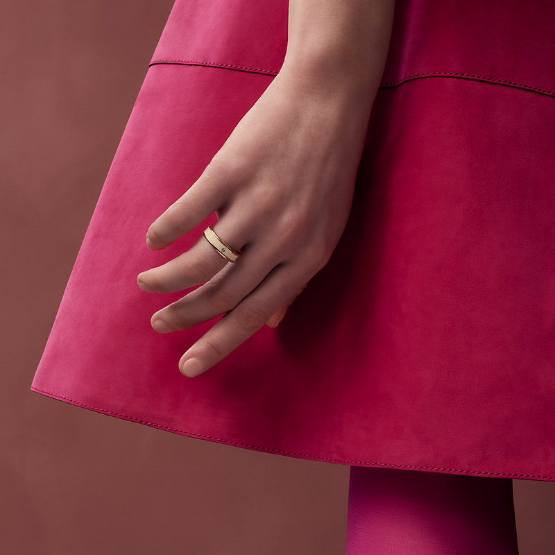 Uni ring, small model