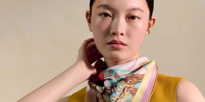 値下げ♥HERMES♥のシルクプリント中綿ニット