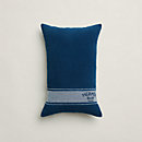 View: front, Yachting Uni beach pillow