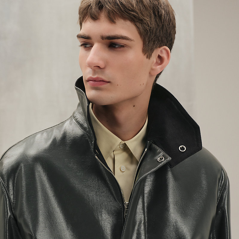 Zipped straight cut jacket