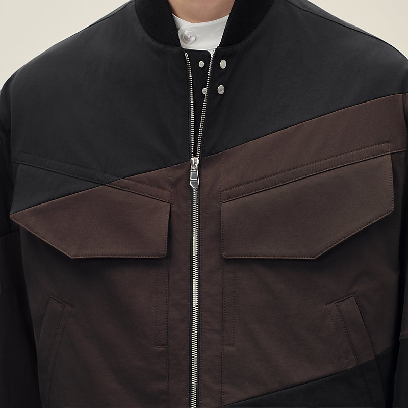 Zipped straight cut jacket