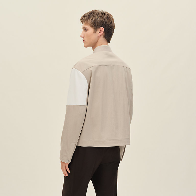 Zipped straight cut jacket