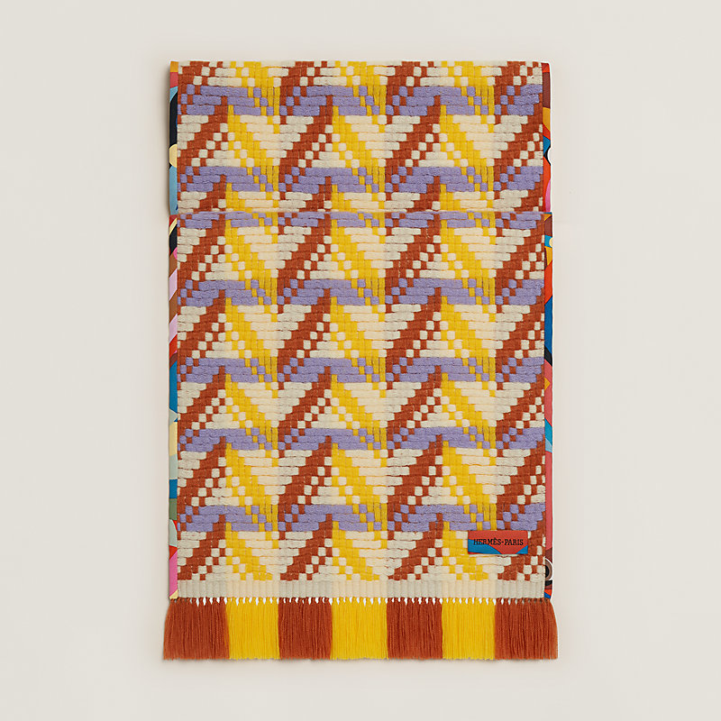 Zoom Chevron scarf
