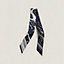 “侧坐马鞍庆典BANDANA”Twilly小丝巾, 视图: 平面, flat, 当前为第2张（共3张）