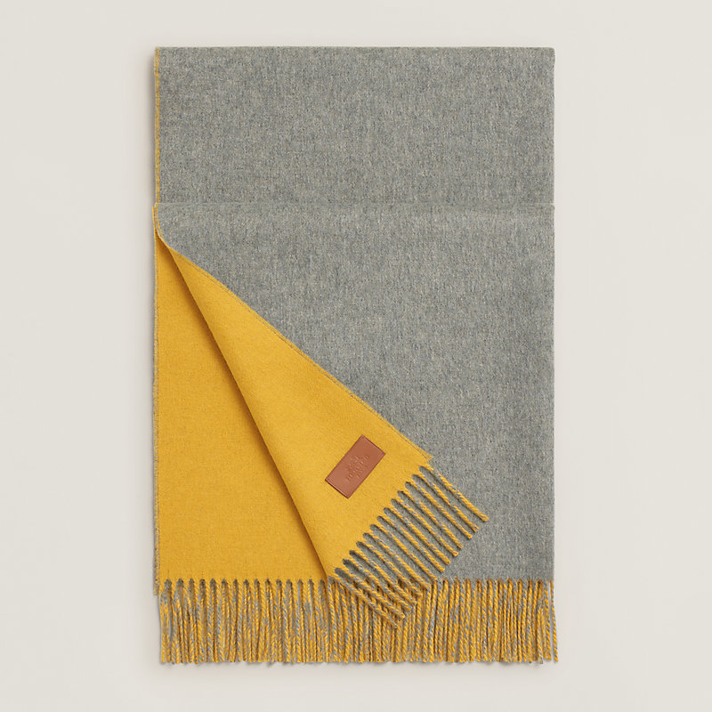 “双面”长披肩