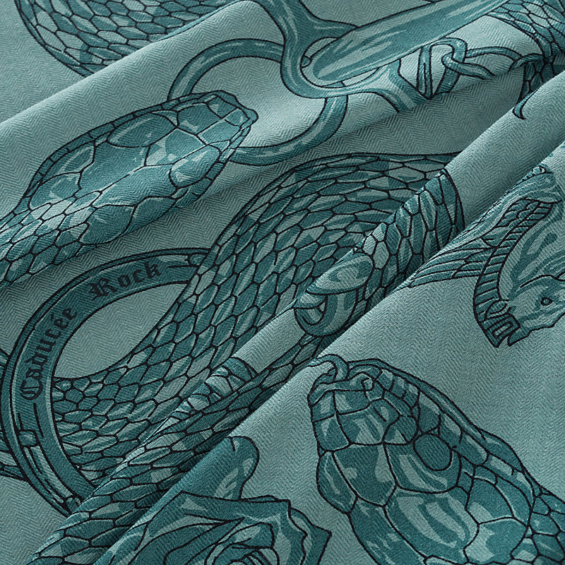 “哥特摇滚版赫耳墨斯的权杖”菱形巾