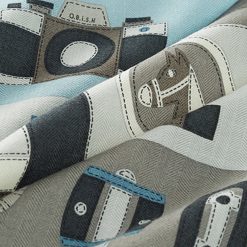 “循迹逐影”65方巾