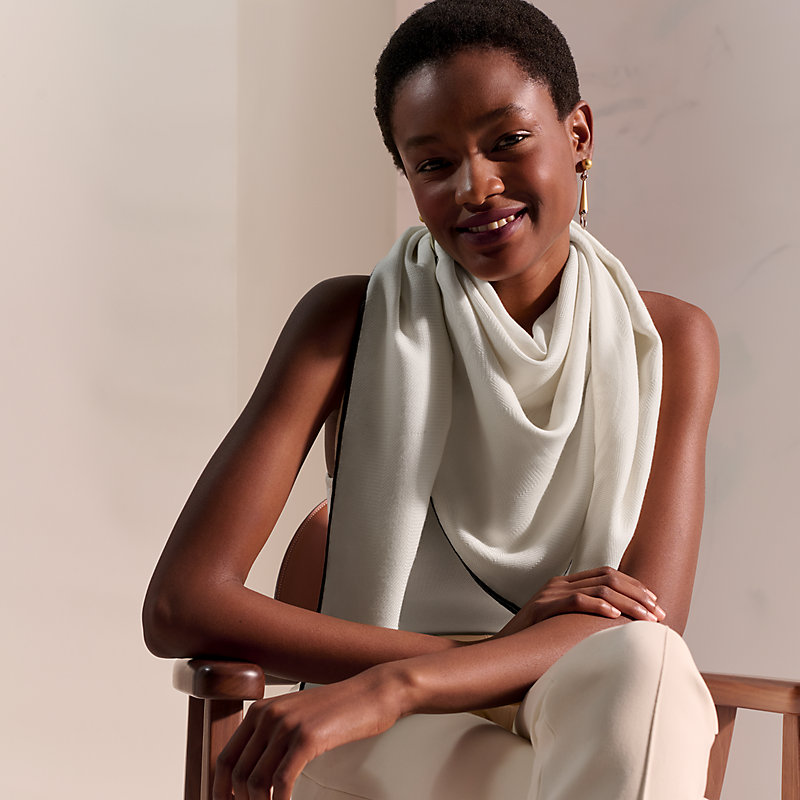 “新藏书章”110方巾