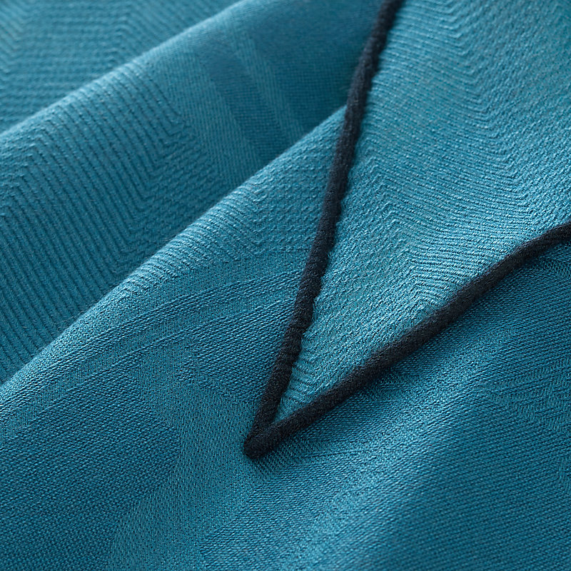 “新藏书章”菱形巾