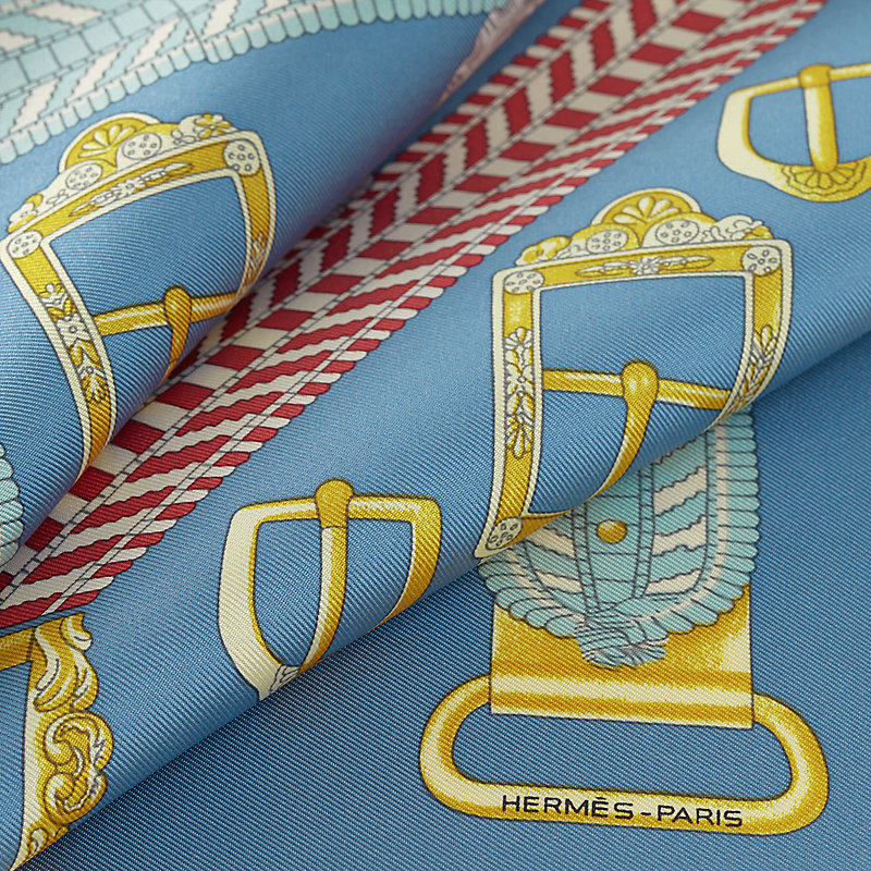 “沙皇的环扣”45方巾