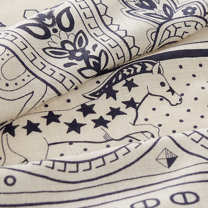 “爱心骏马BANDANA”140披肩