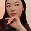 爱马仕瑰丽粉红系列 丝滑腮红 (28号) Rose Plume, 视图: 图片：产品佩戴, worn, 当前为第4张（共8张）