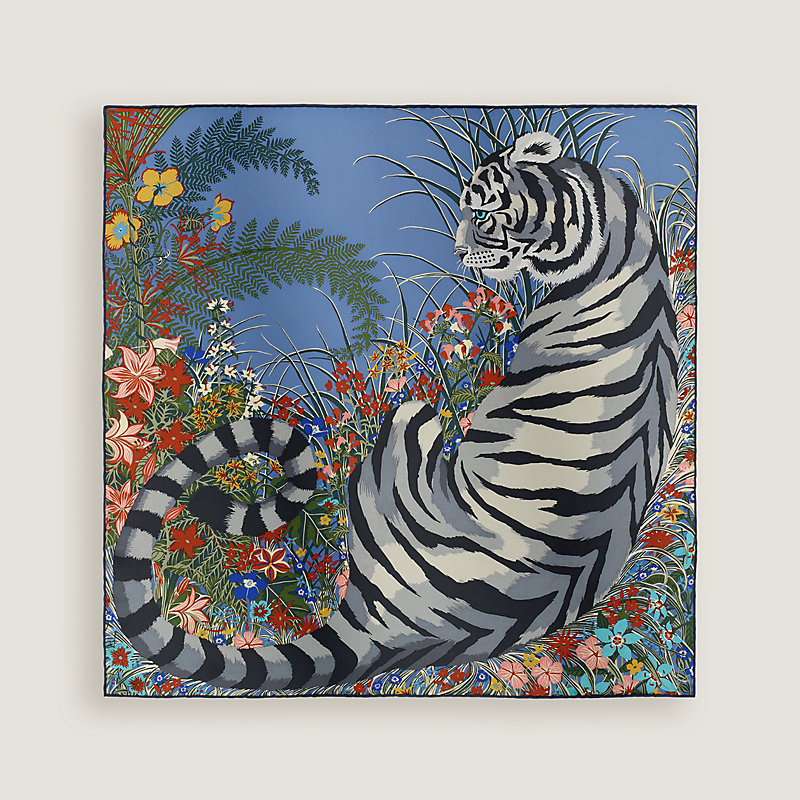 “虎虎生威”70方巾