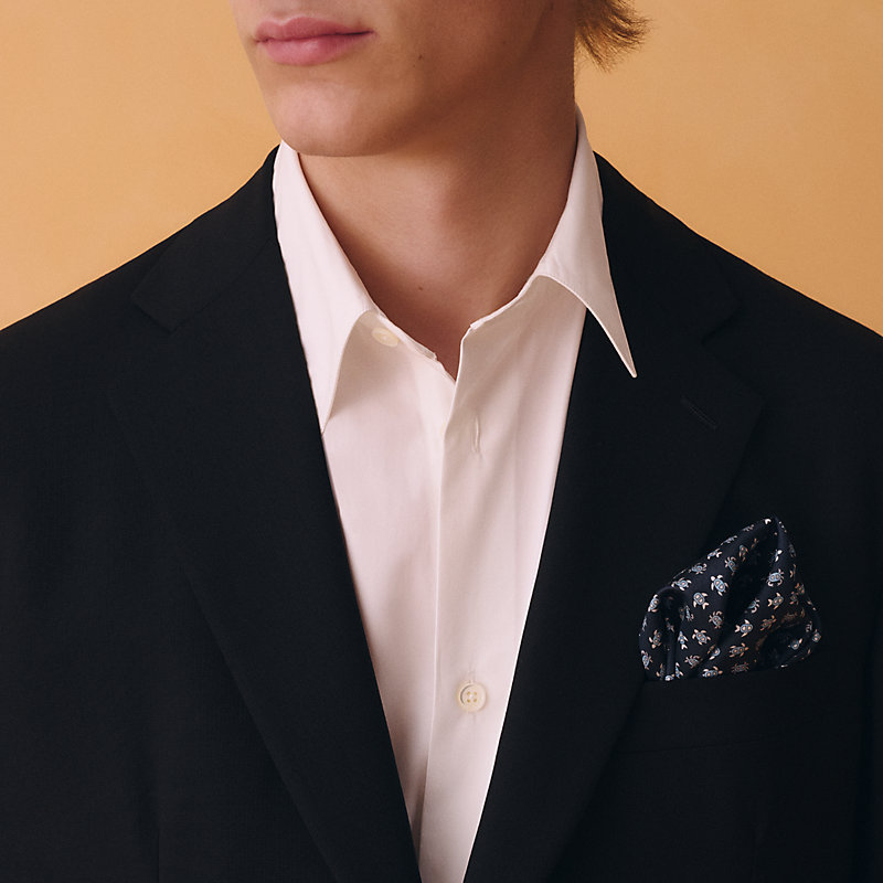 “锚链畅游”45小方巾