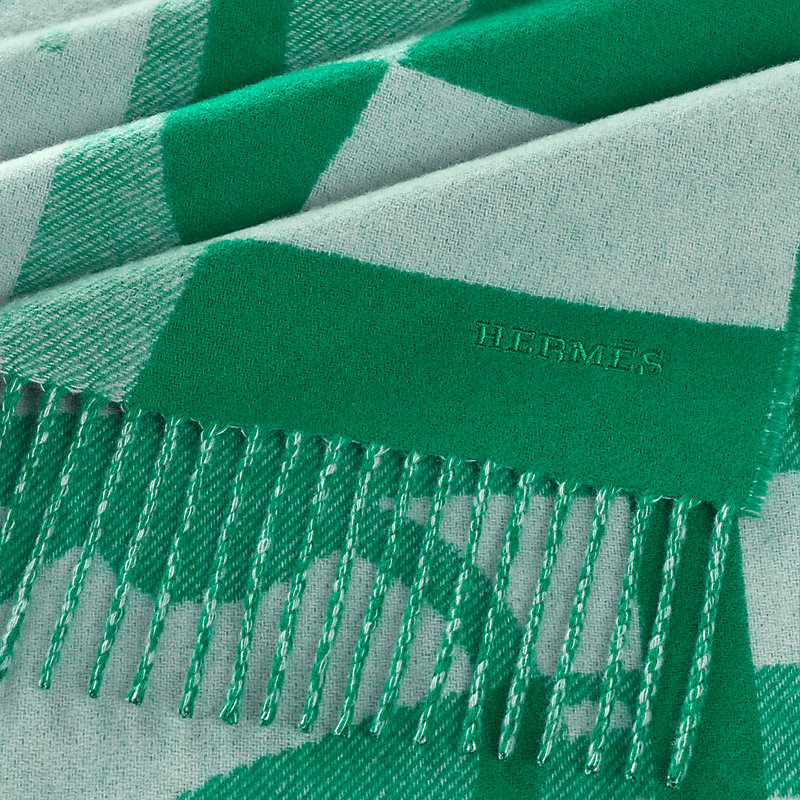 “预备，跑！”围巾