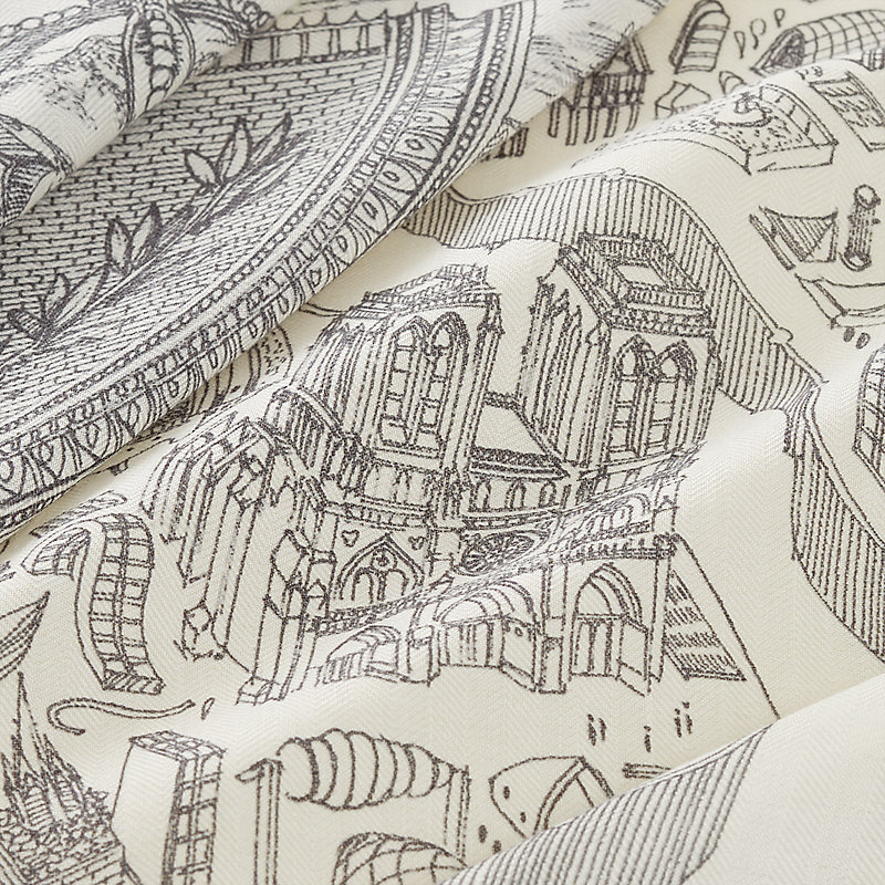 “骏马新城”140披肩